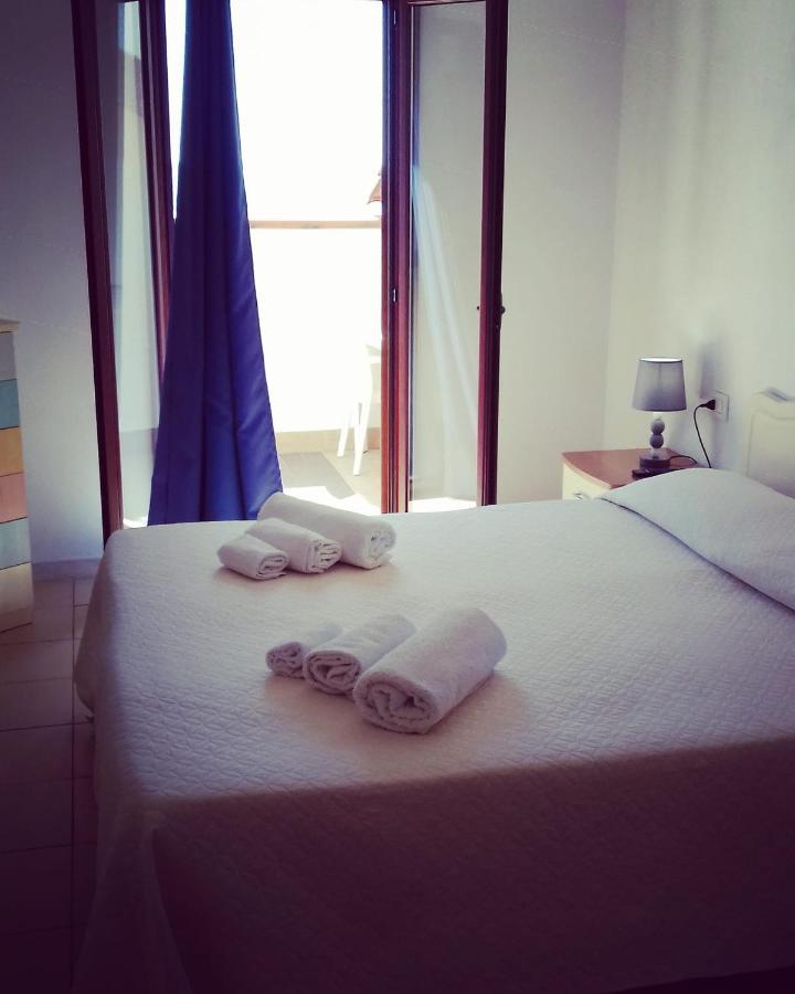 Albergo Labotte Вьесте Экстерьер фото